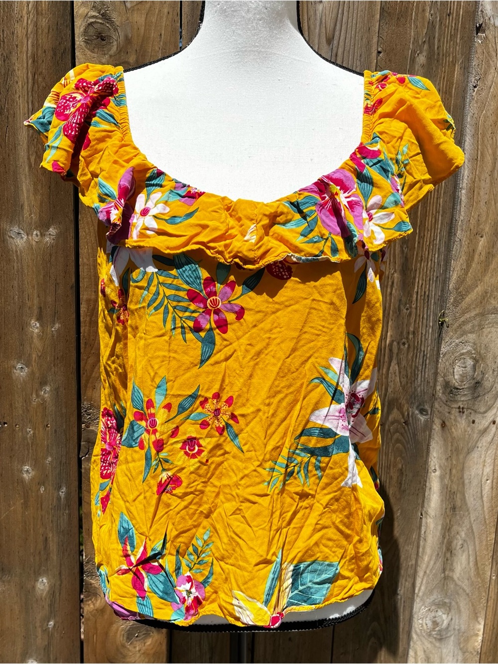 Old Navy Yellow Floral Ruffle Off-Shoulder Top Accepting Offers!